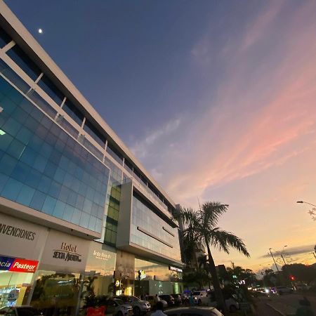 Hotel Sexta Avenida Inn Montería Exteriör bild