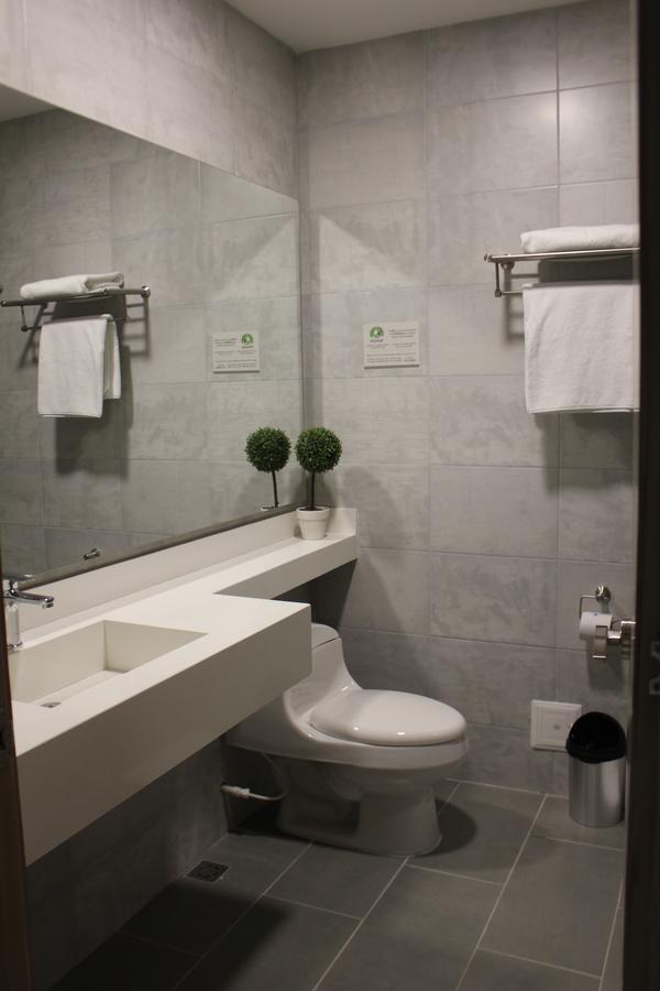 Hotel Sexta Avenida Inn Montería Exteriör bild