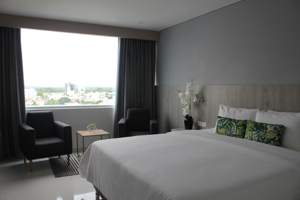 Hotel Sexta Avenida Inn Montería Exteriör bild